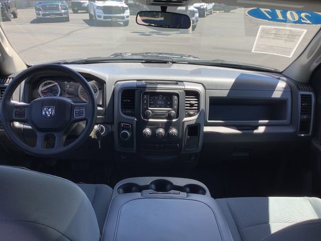 Used 2017 RAM 1500 Express RWD image 6