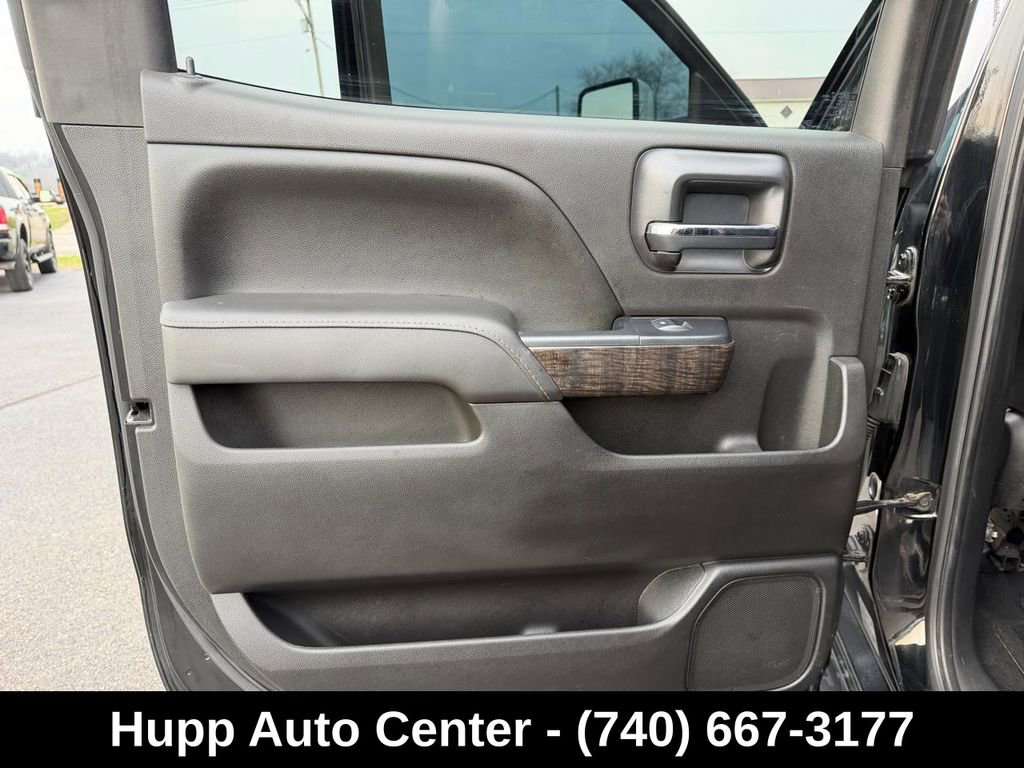 Used 2015 GMC Sierra 3500 Denali w/ Duramax Plus Package AWD/4WD image 11