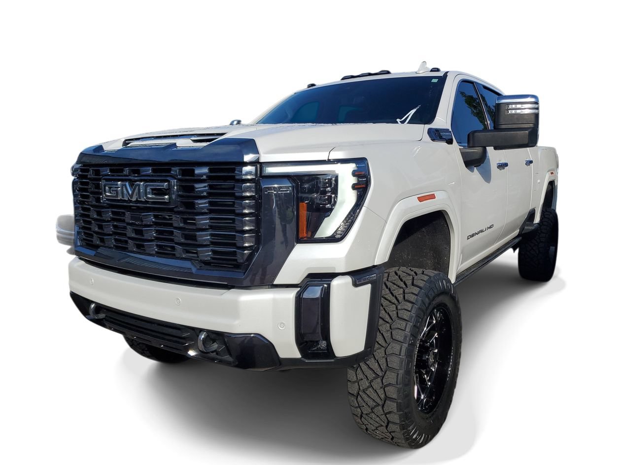 Used 2024 GMC Sierra 2500 Denali Ultimate AWD/4WD image 2