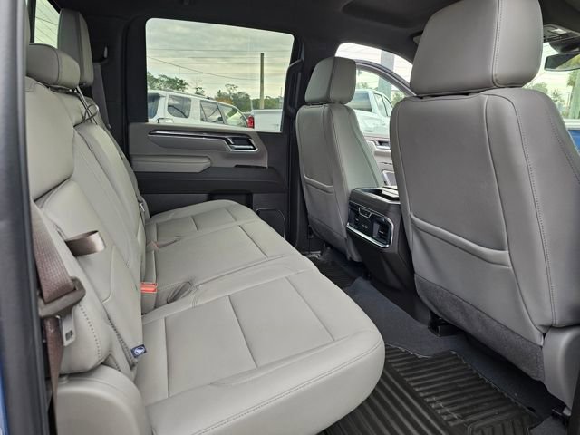 Used 2024 Chevrolet Silverado 2500 LTZ w/ LTZ Convenience Package image 24