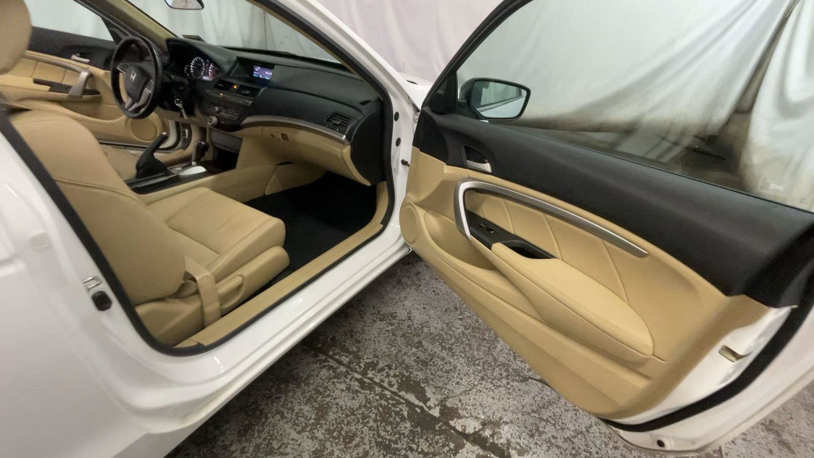 Used 2012 Honda Accord EX-L image 22