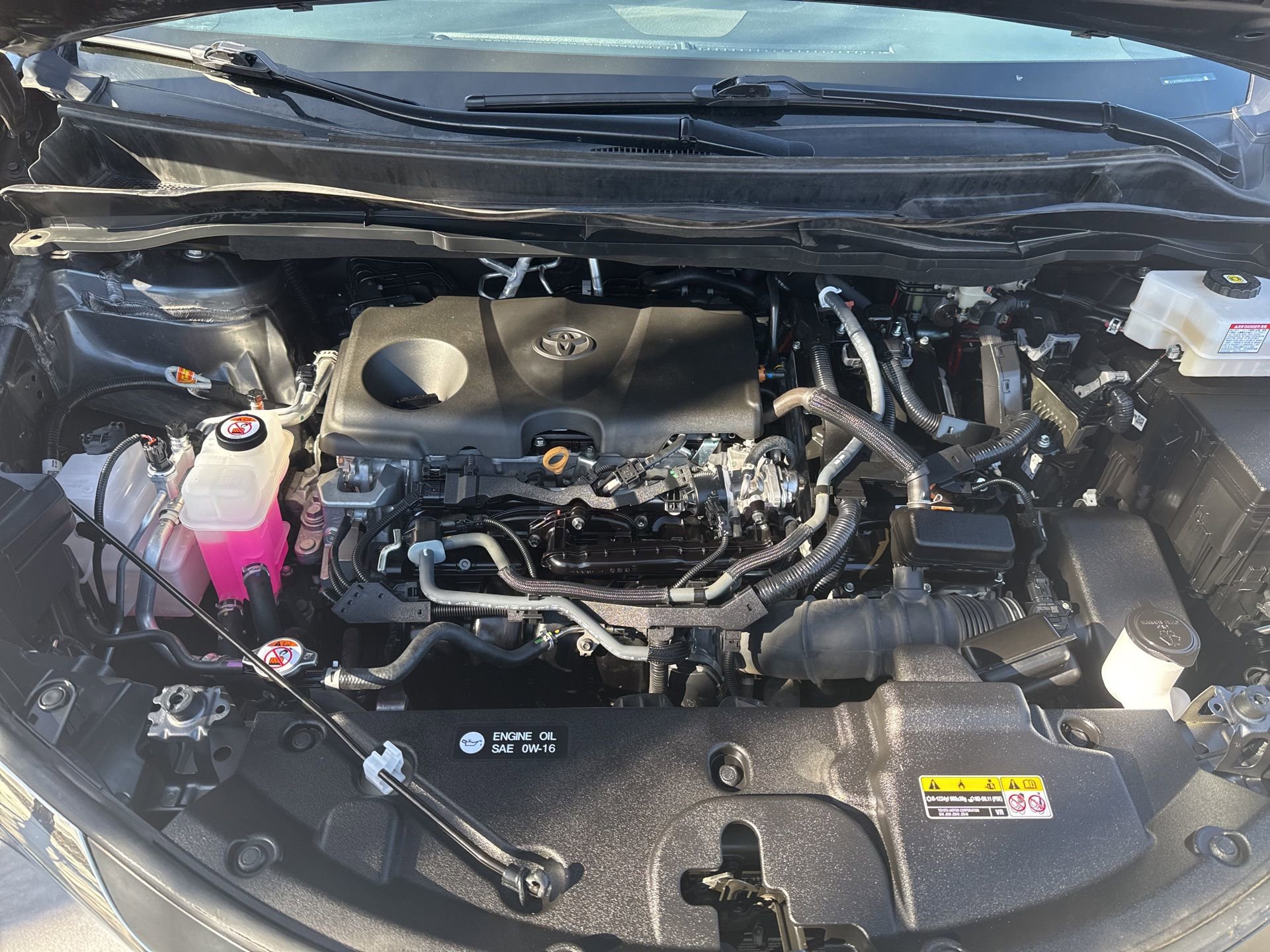 Used 2025 Toyota Sienna XLE image 15