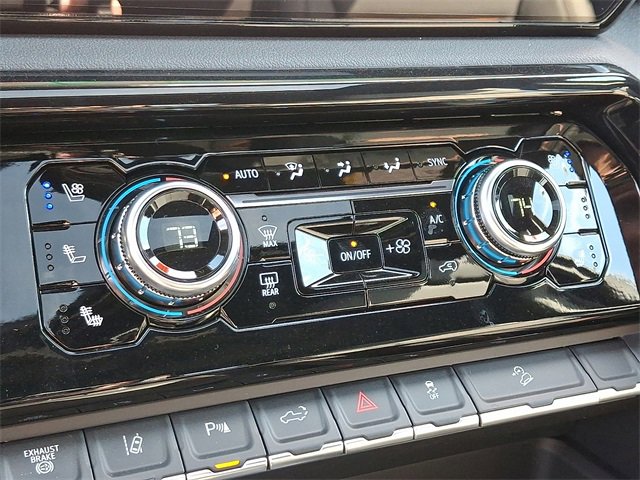 New 2026 GMC Sierra 2500 AT4 w/ AT4 Premium Plus Package image 12