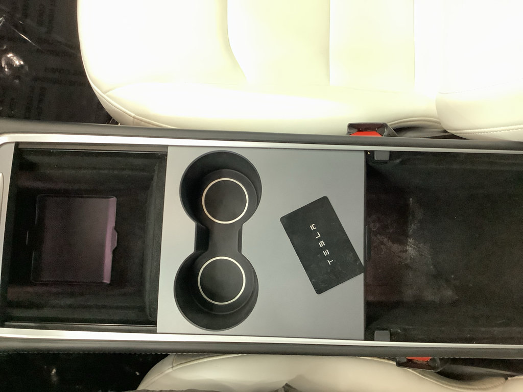 Used 2023 Tesla Model Y Long Range AWD/4WD image 18