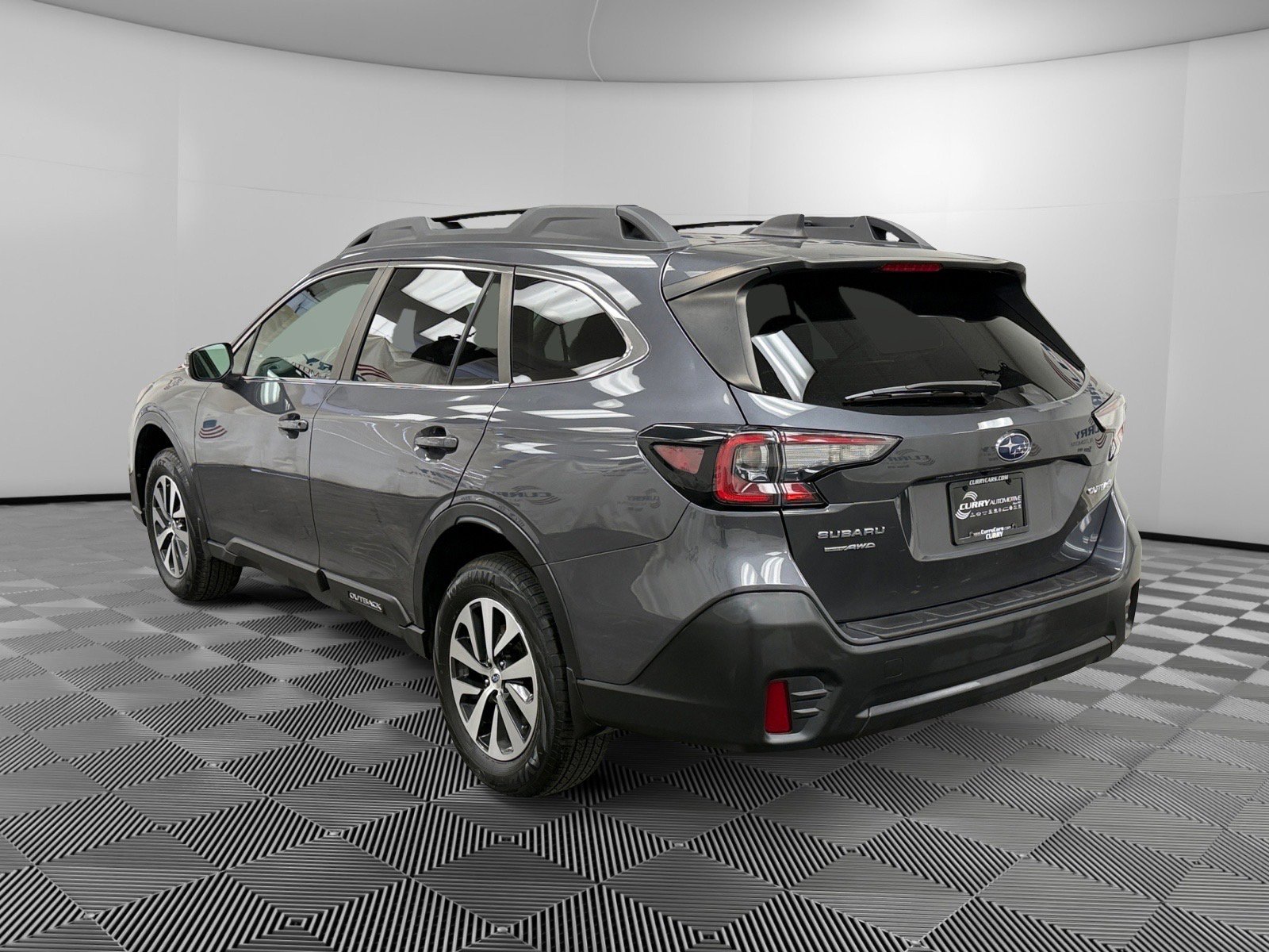 Used 2022 Subaru Outback Premium image 3