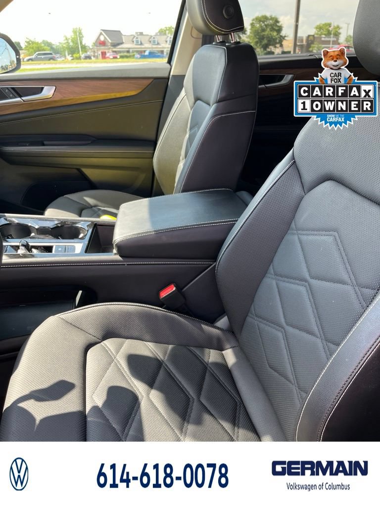 Used 2024 Volkswagen Atlas SE AWD/4WD image 24
