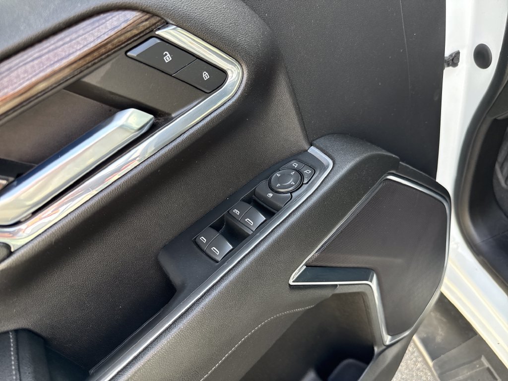 Certified 2023 Chevrolet Silverado 1500 LT AWD/4WD image 28