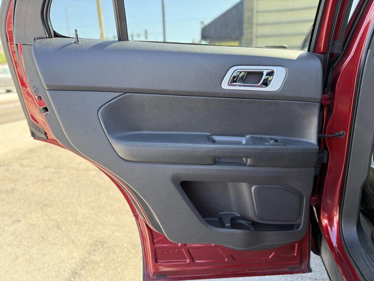 Used 2013 Ford Explorer XLT AWD/4WD image 20