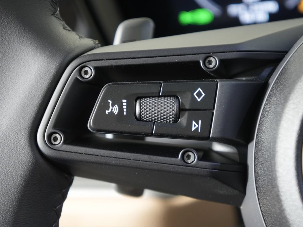 New 2026 Porsche Cayenne AWD/4WD image 25