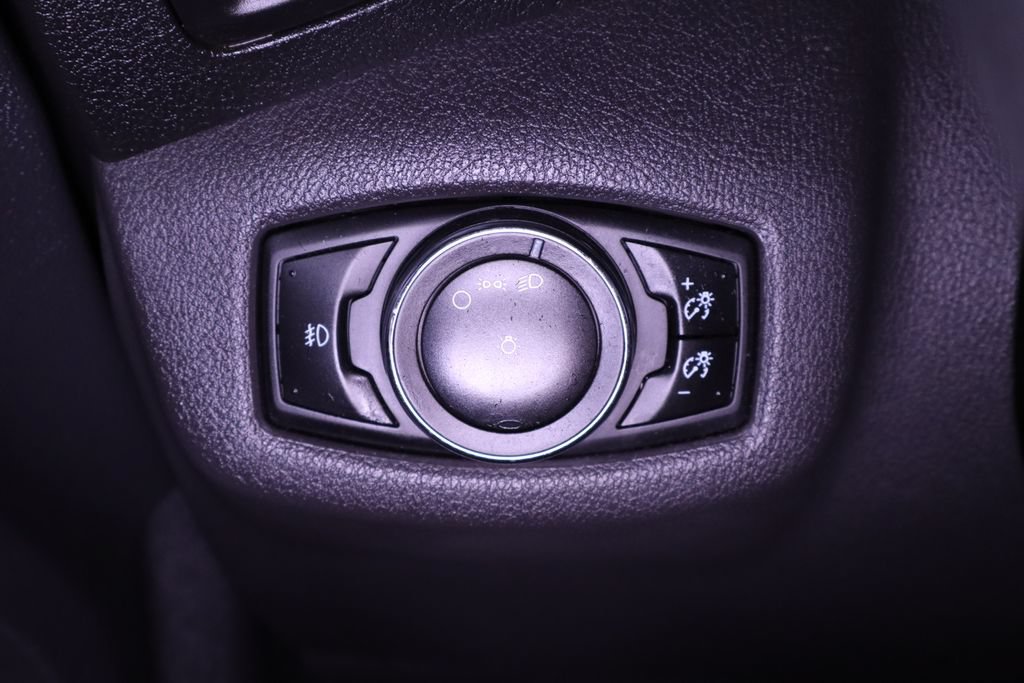 Used 2015 Ford Transit Connect XLT FWD image 28