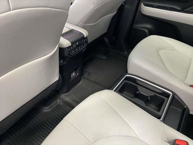 Certified 2026 Toyota Grand Highlander Platinum image 15