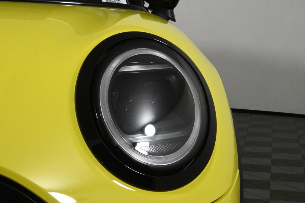Used 2025 MINI Cooper S image 11