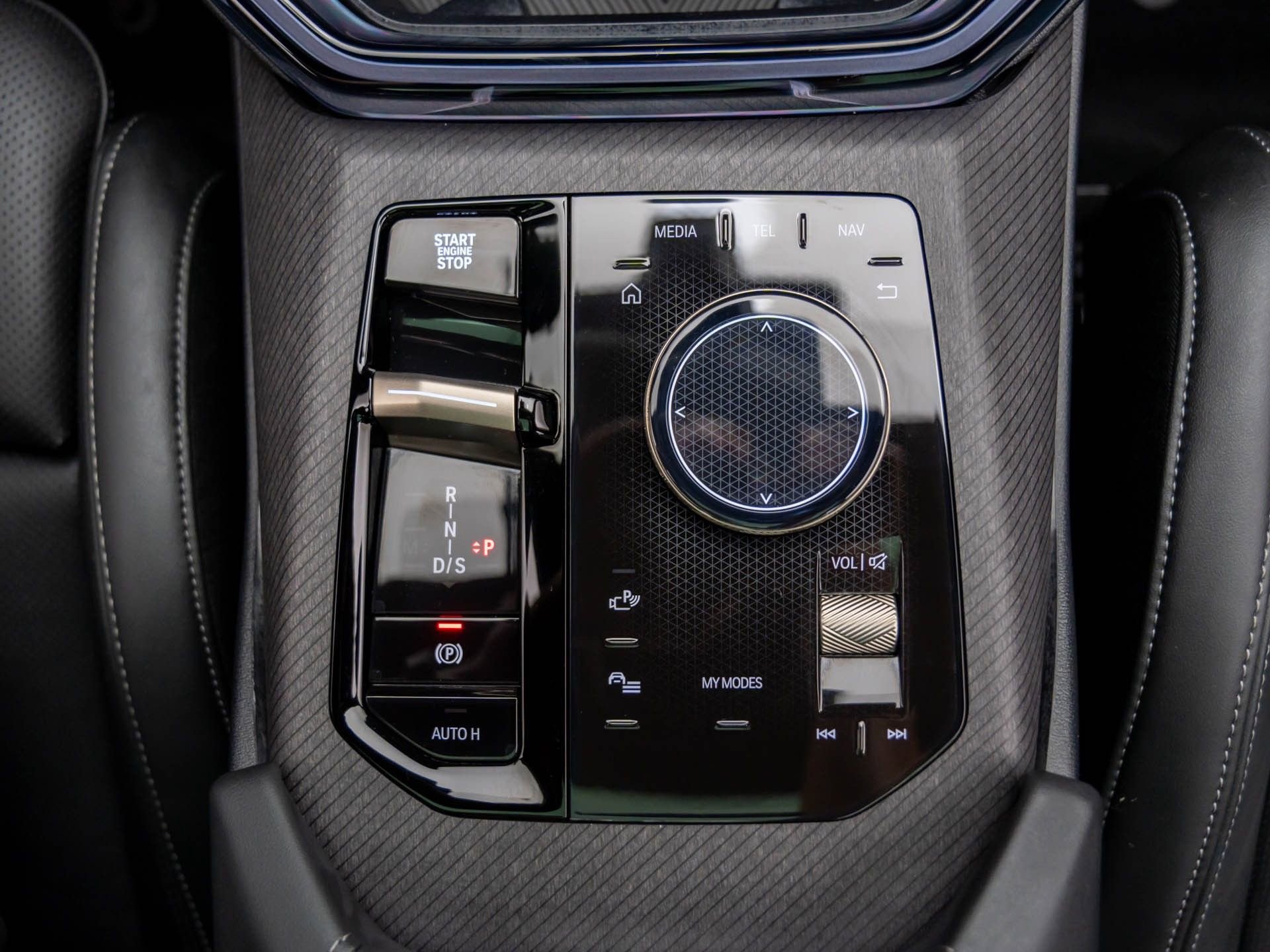 Certified 2025 BMW X3 xDrive30i w/ Premium Package image 20