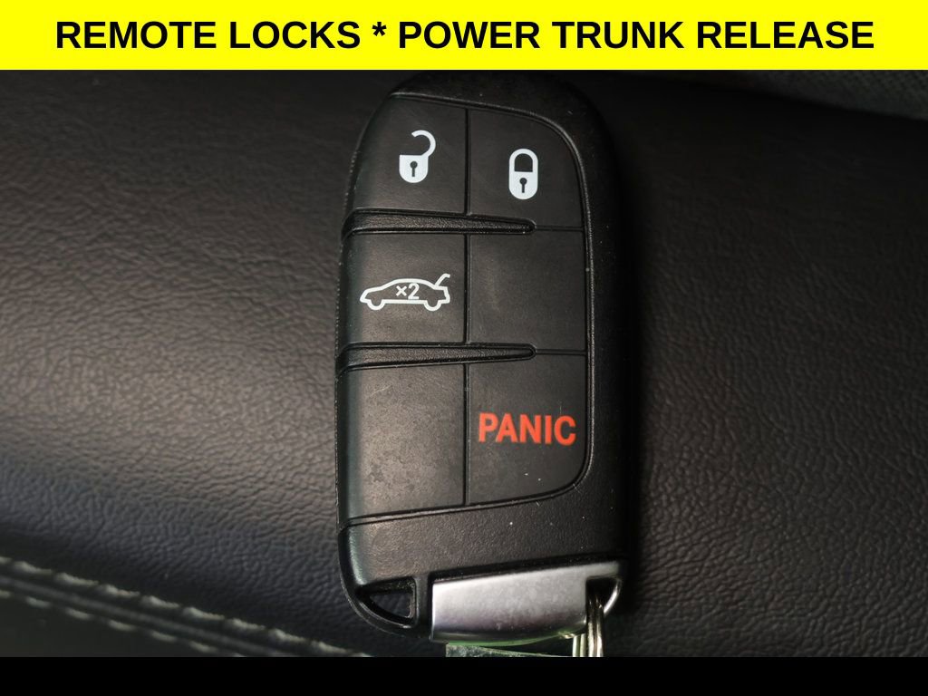 Used 2023 Dodge Challenger SXT w/ Blacktop Package image 8