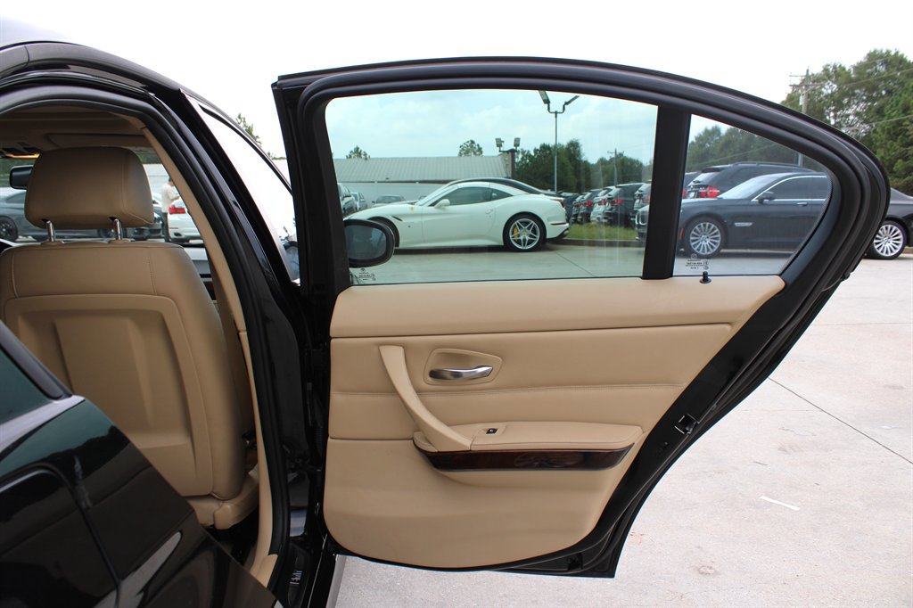 Used 2011 BMW 328i xDrive Sedan image 23