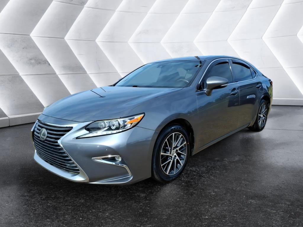 Used 2016 Lexus ES 350 w/ Luxury Package w/Wood Trim image 1