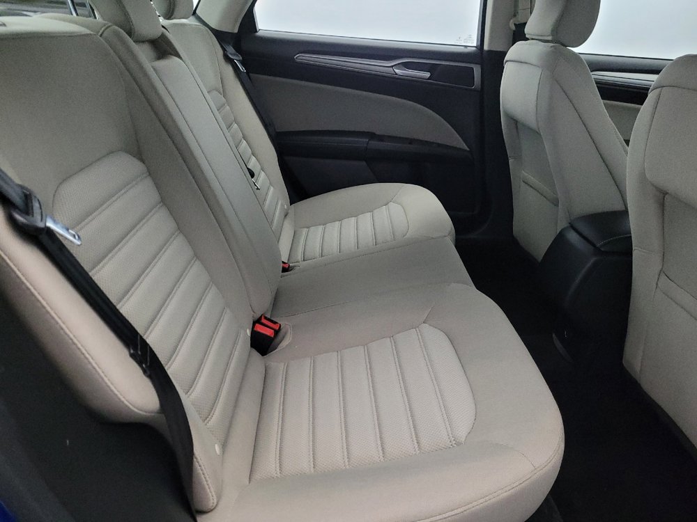 Used 2018 Ford Fusion S image 19