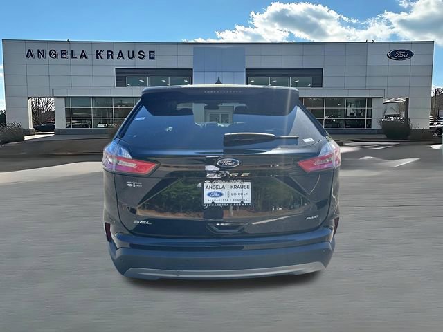 Used 2024 Ford Edge SEL w/ Convenience Package image 6
