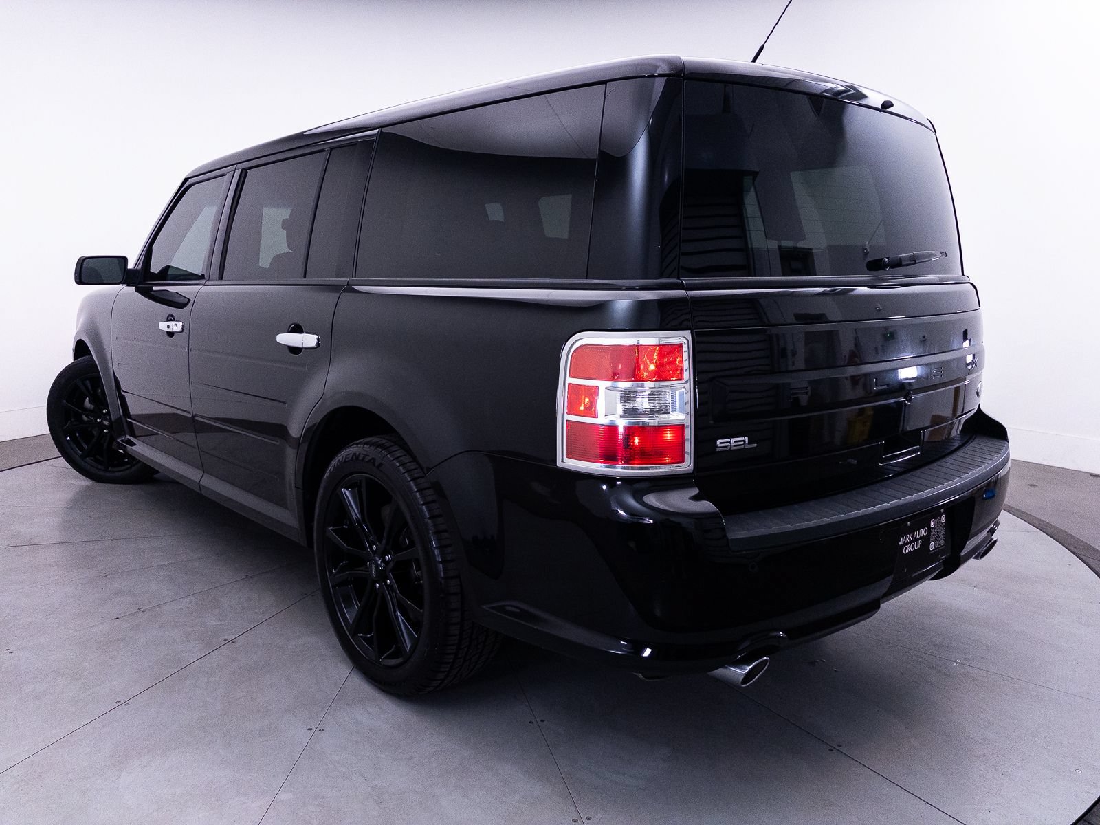 Used 2019 Ford Flex SEL w/ Equipment Group 202A FWD image 3