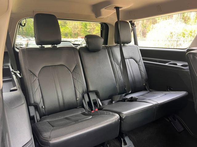Used 2018 Ford Expedition Max Platinum image 40