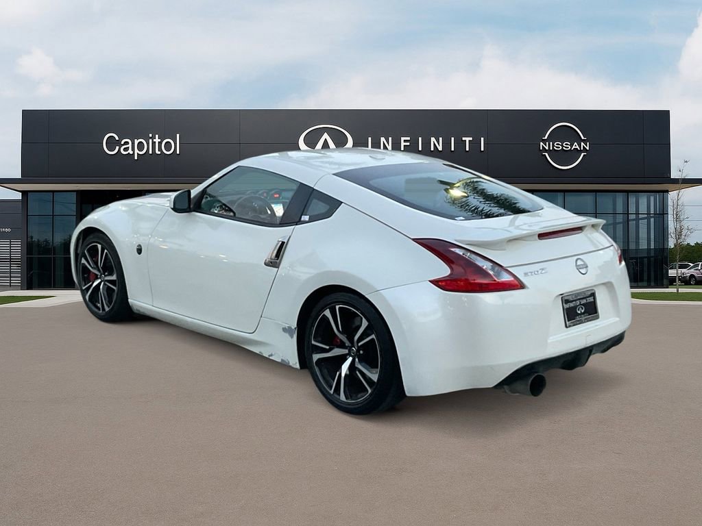 Used 2020 Nissan 370Z Touring Sport image 7