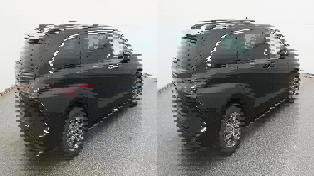 New 2026 Toyota Sienna XLE image 9