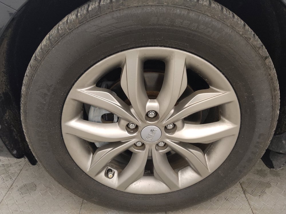 Used 2019 Kia Sedona EX FWD image 31