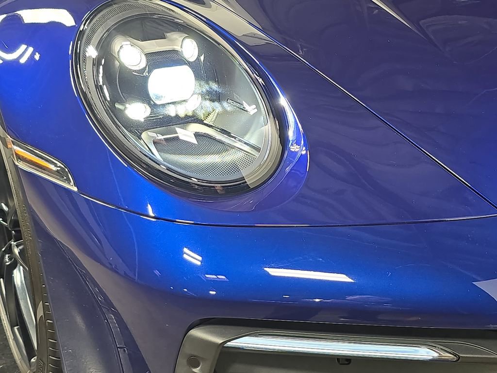 Used 2021 Porsche 911 Carrera RWD image 12