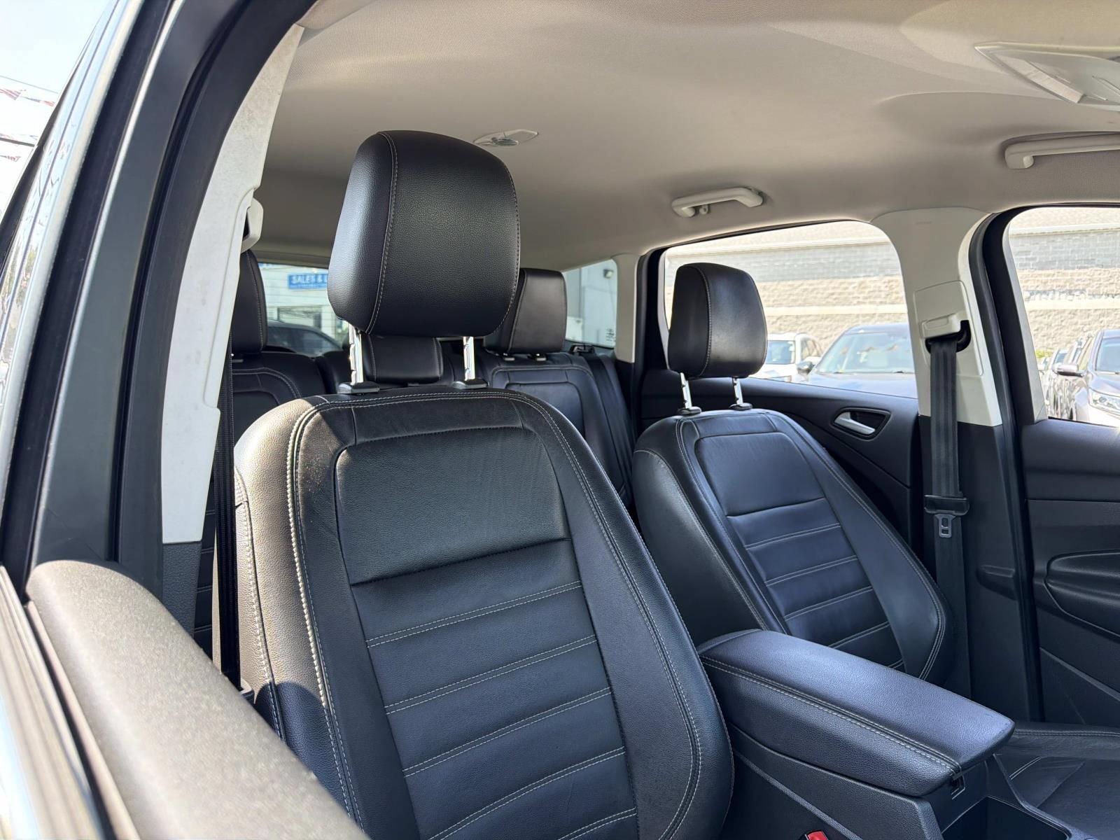 Used 2018 Ford Escape SEL AWD/4WD image 12