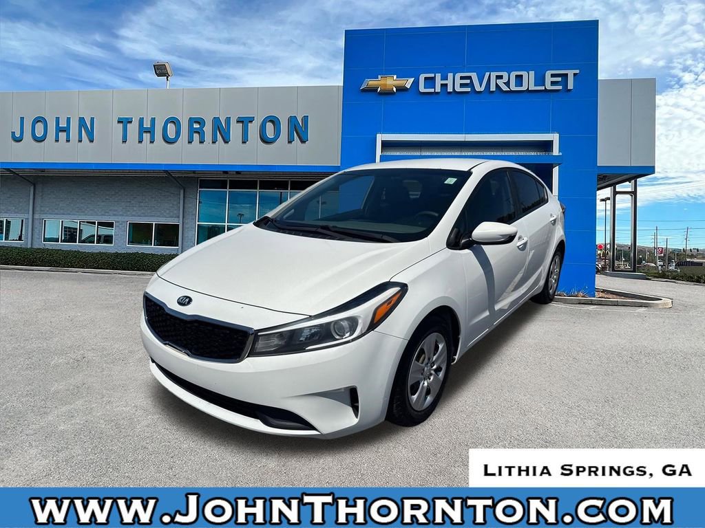 Used 2017 Kia Forte LX image 1