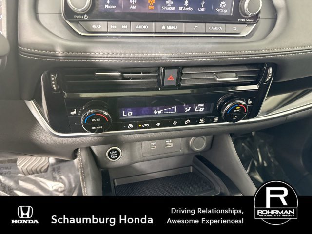 Used 2023 Nissan Rogue SL AWD/4WD image 9