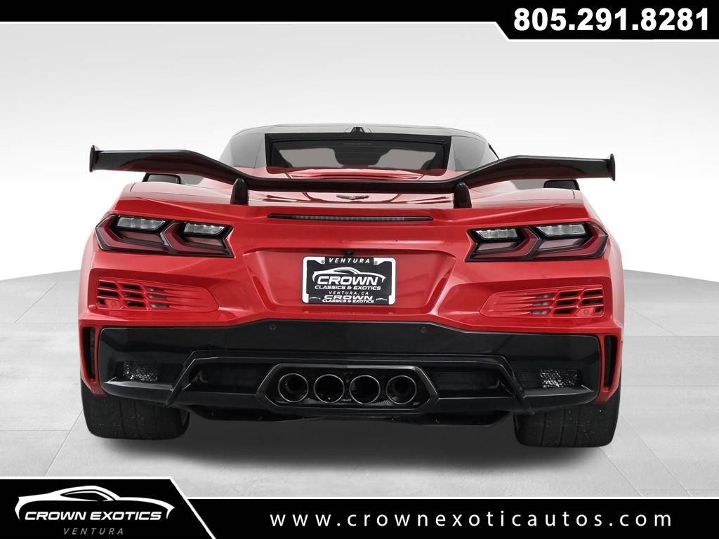 Used 2024 Chevrolet Corvette Z06 w/ Z07 Performance Package image 6