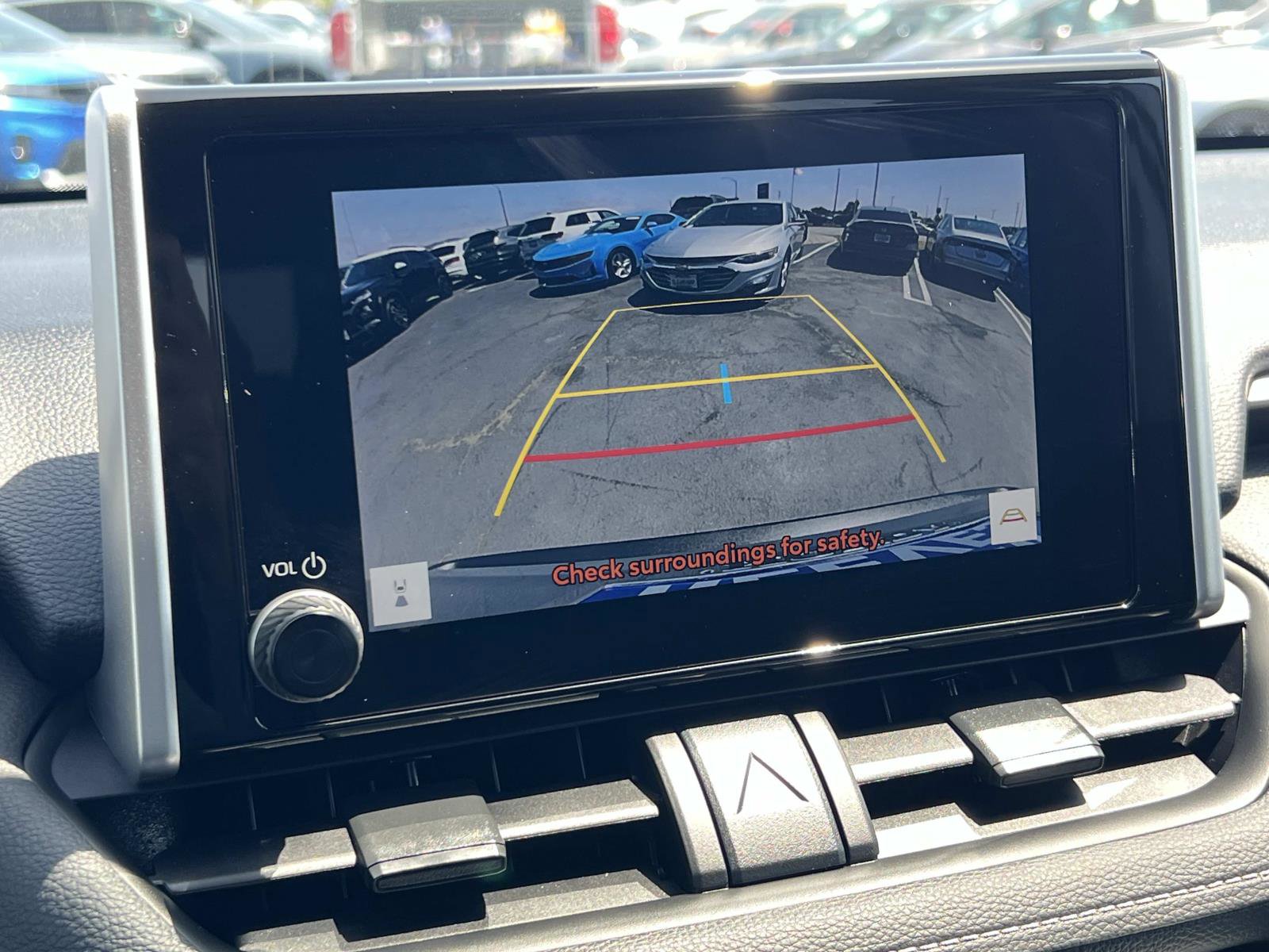Used 2024 Toyota RAV4 XLE FWD image 13