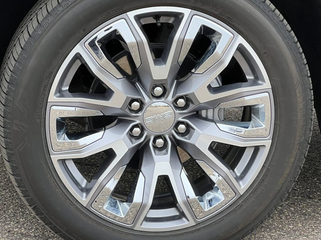 New 2025 GMC Sierra 1500 Denali w/ Denali Reserve Package image 15