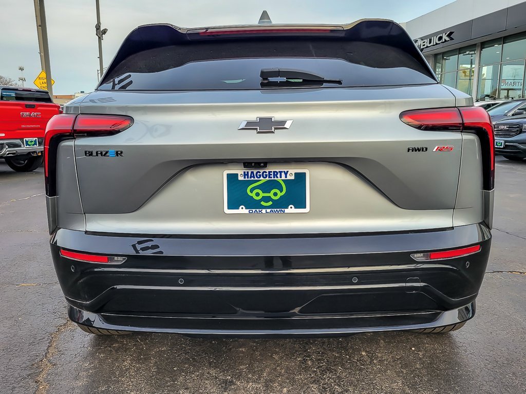 Certified 2024 Chevrolet Blazer EV RS image 5