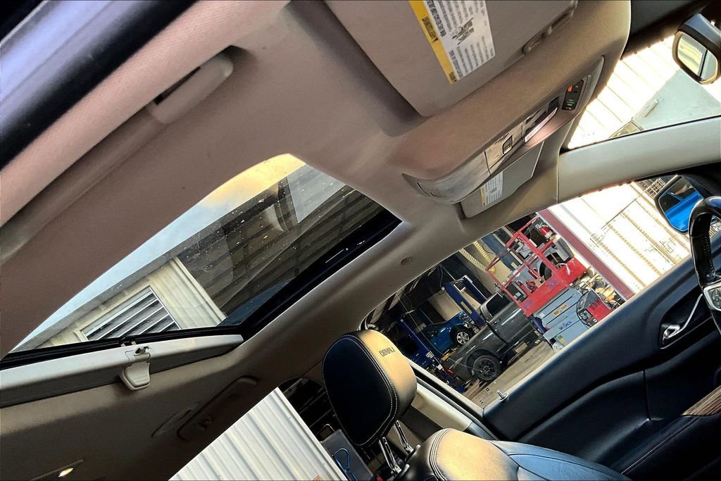 Used 2017 GMC Acadia Denali w/ Technology Package image 21