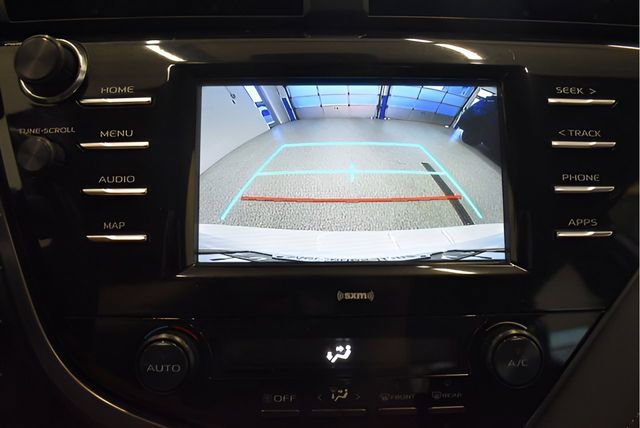Used 2020 Toyota Camry SE w/ Carpet Mat Package FWD image 26