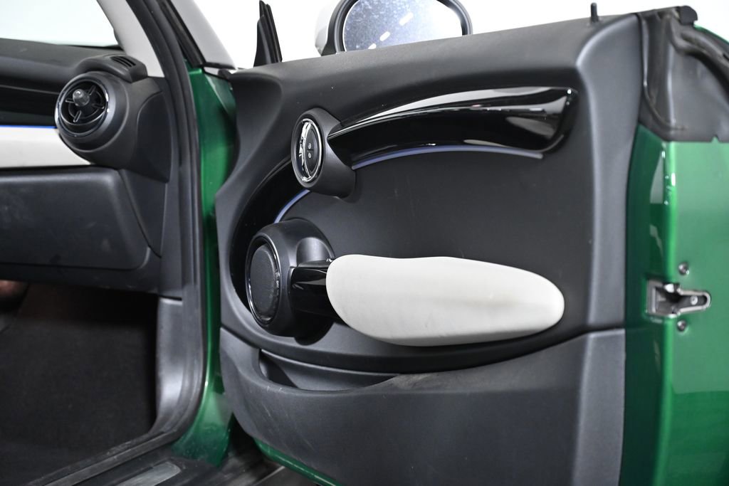 Certified 2023 MINI Cooper S image 28