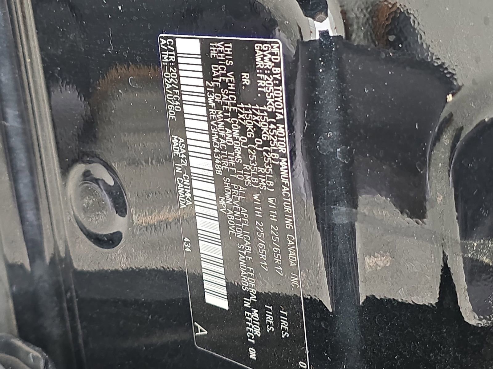 Used 2017 Toyota RAV4 XLE image 38