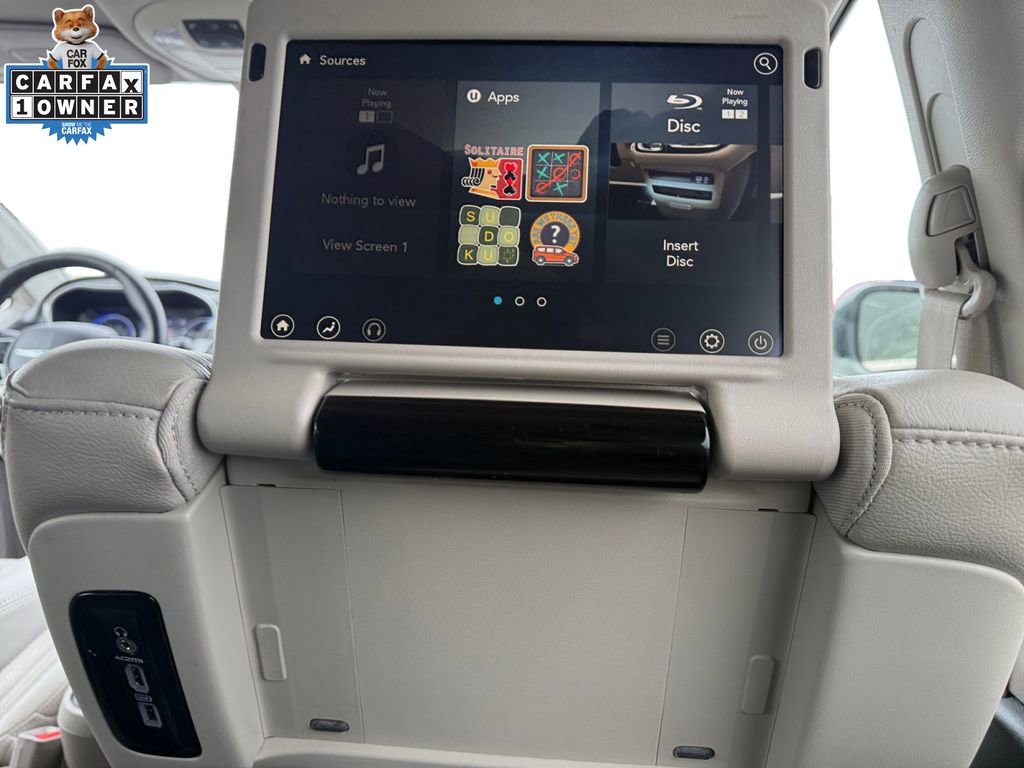 Used 2020 Chrysler Pacifica Touring-L Plus w/ Tire & Wheel Group image 11