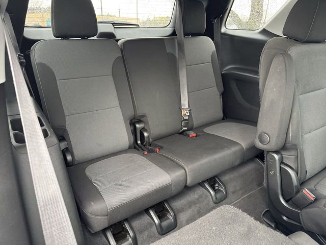 Used 2020 Chevrolet Traverse LT w/ LPO, Black Accent Package image 22