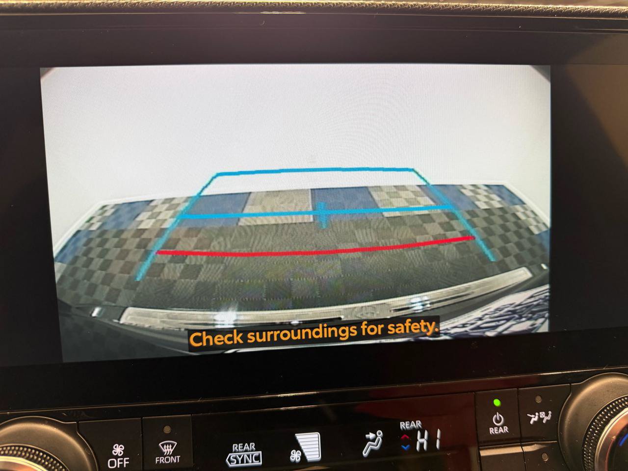 Used 2023 Toyota Highlander XSE FWD image 19