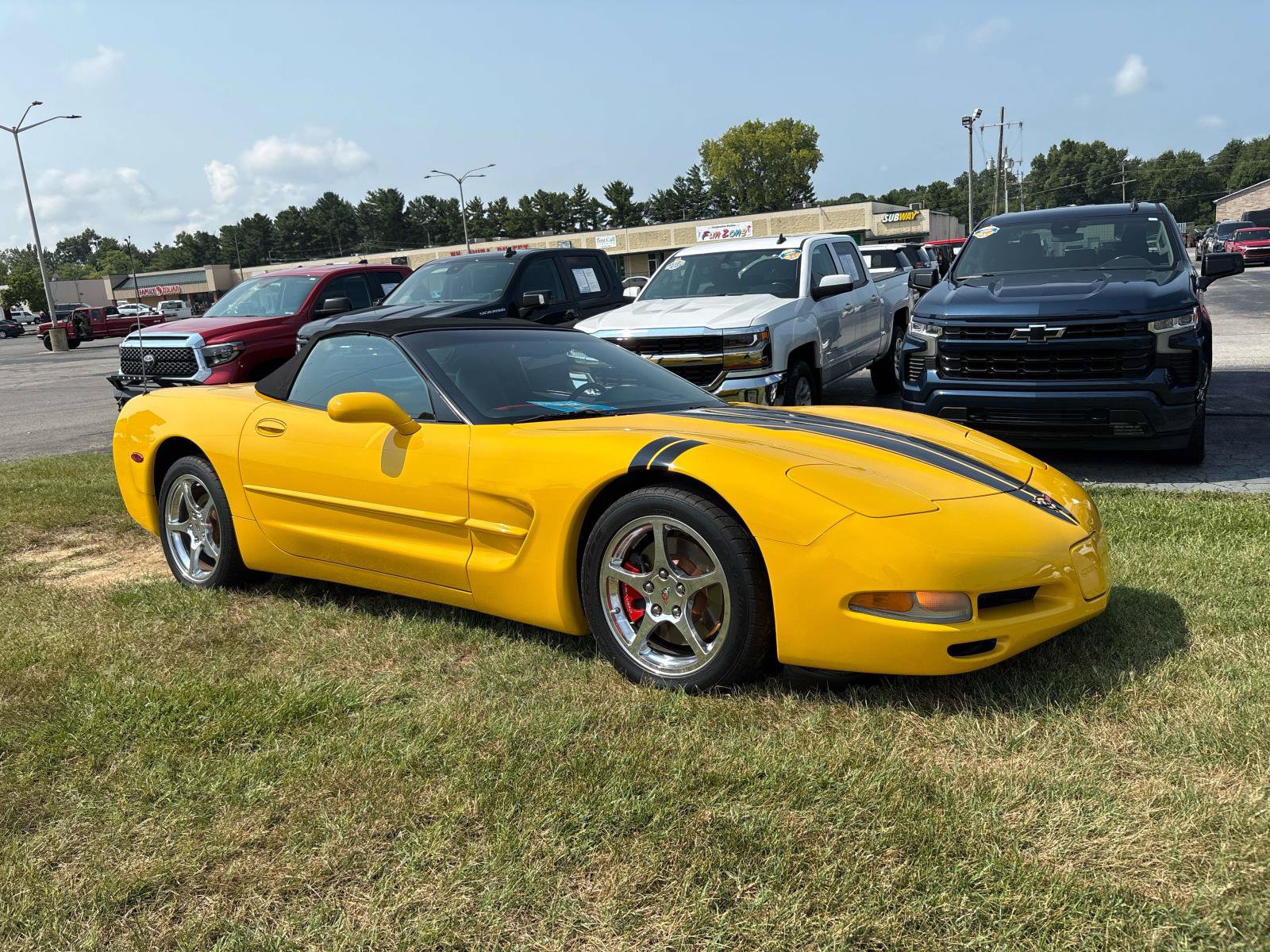 Used 2002 Chevrolet Corvette Convertible w/ Preferred Equipment Group2