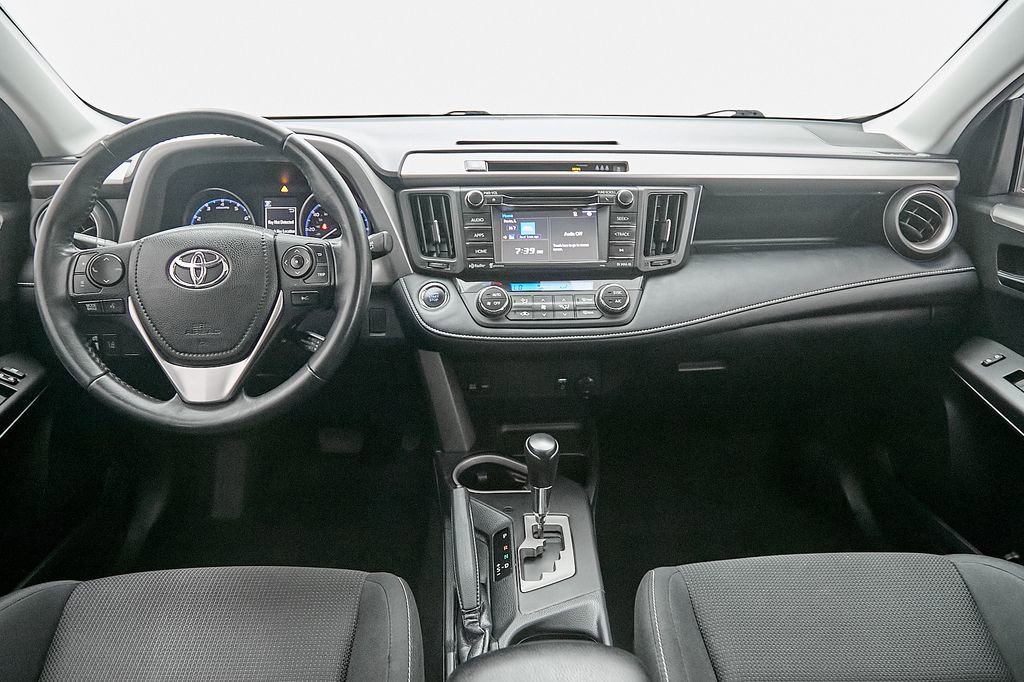 Used 2018 Toyota RAV4 XLE w/ Plus Extra Value Package AWD/4WD image 22