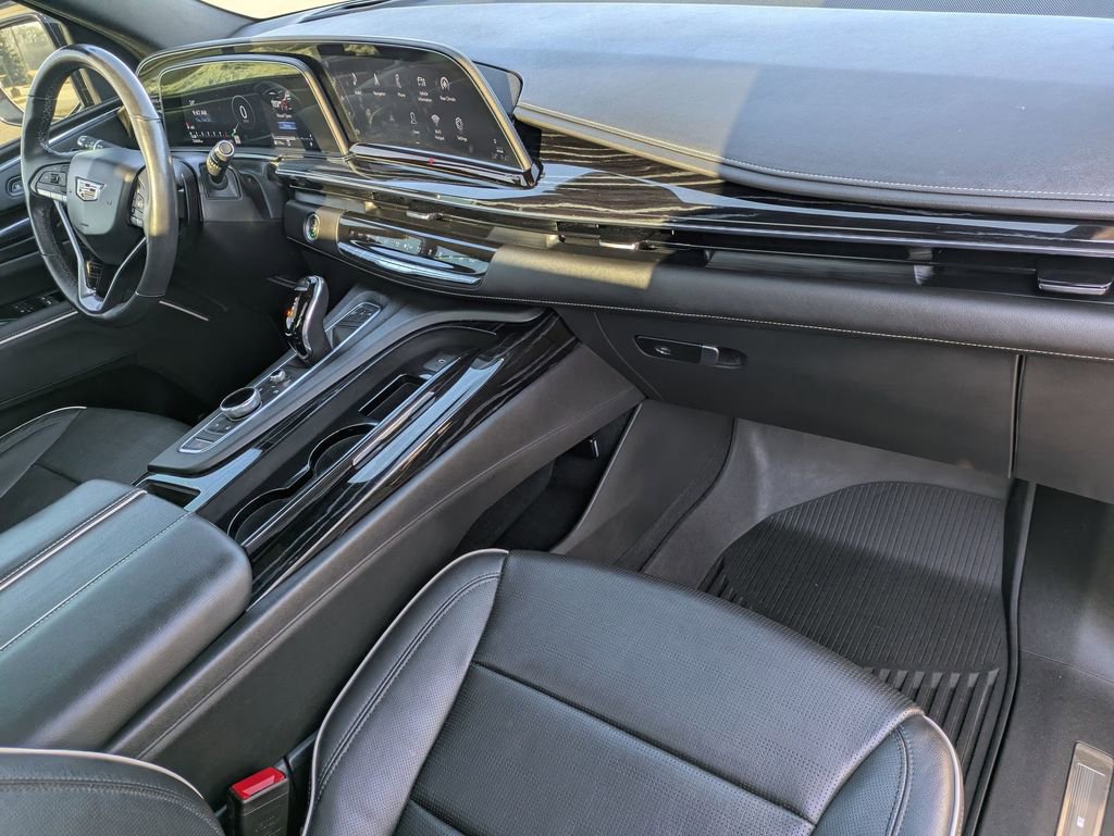 Used 2021 Cadillac Escalade ESV Sport w/ Driver Assist Tech Package image 21