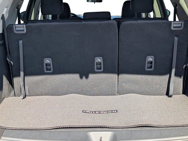 New 2026 Nissan Pathfinder SV image 20