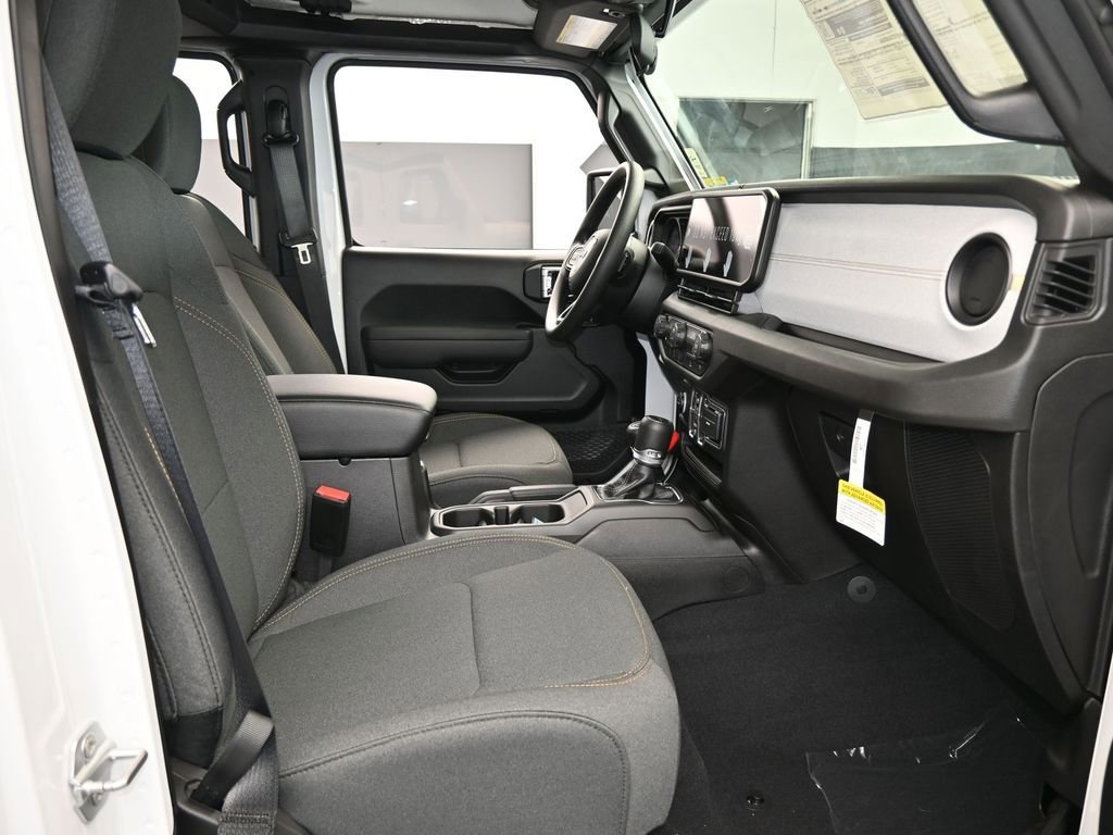 New 2026 Jeep Gladiator Sport AWD/4WD image 35