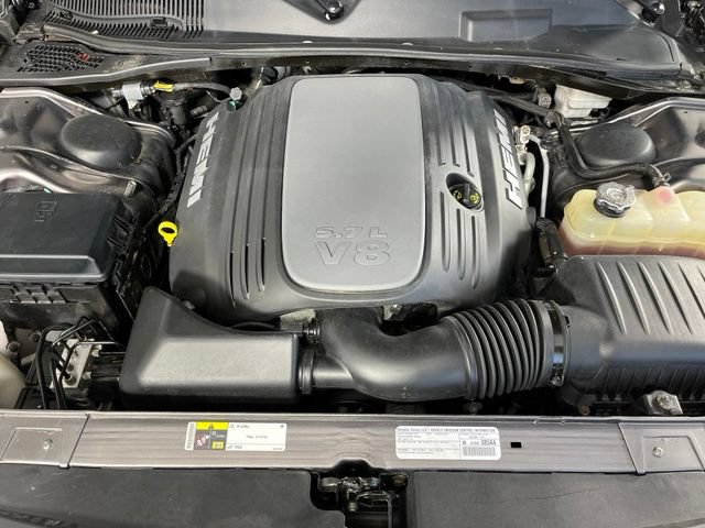 Used 2014 Dodge Challenger R/T Plus RWD image 34