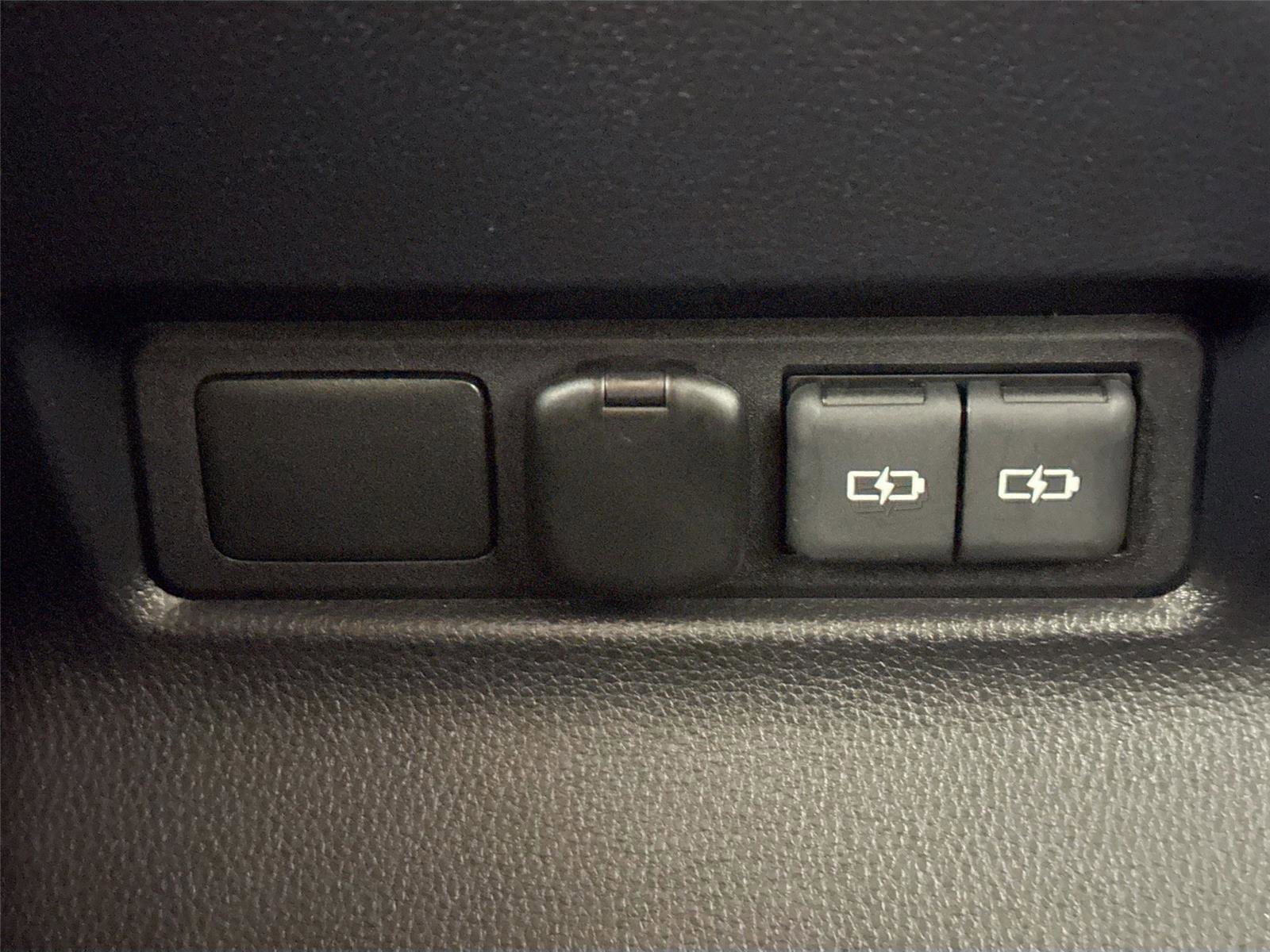 Certified 2024 Toyota Land Cruiser w/ Premium Package AWD/4WD image 39