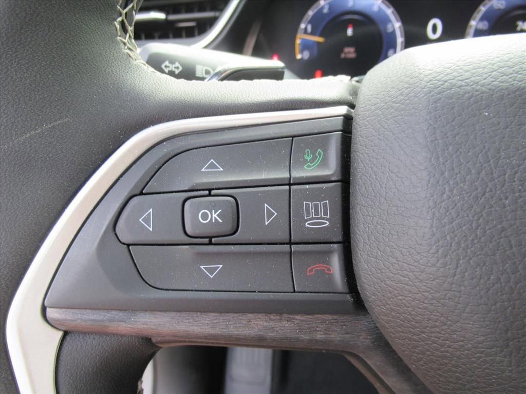 Certified 2024 Jeep Grand Cherokee Limited w/ Black Appearance Package image 23